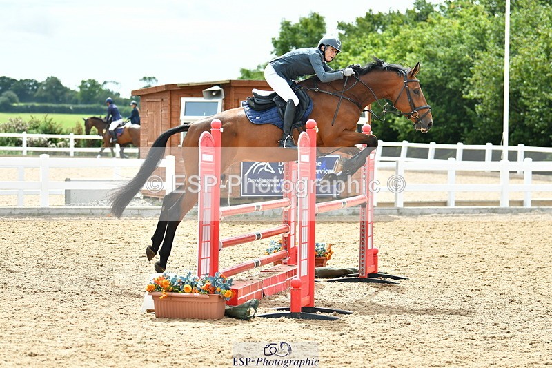 230813A-135900-12826 - Cls 43 1.05m National Amateur Qualifier