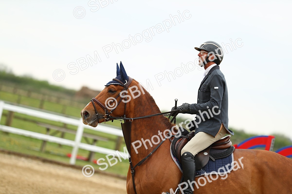 SBM_000643 - Class 3 - Senior Discovery 1m