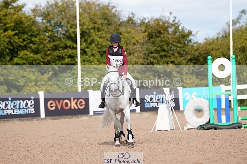 250921-104714-02397 - Cls 19+20 Club and Schools 60cm