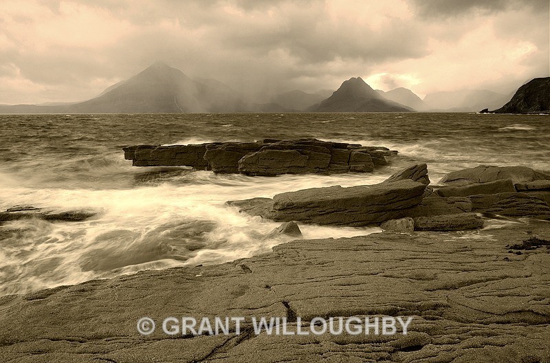 Elgol - Monochrome