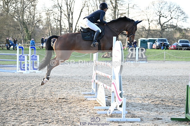 250322A-171028-03710 - Cls 14 Snr Fox & 1.20m Open