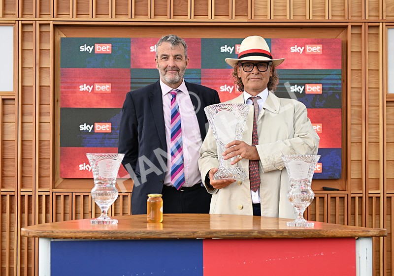 190826-110 Maltese Cross - Race 3 15.00pm Sky Bet Great Voltigeur Stakes
