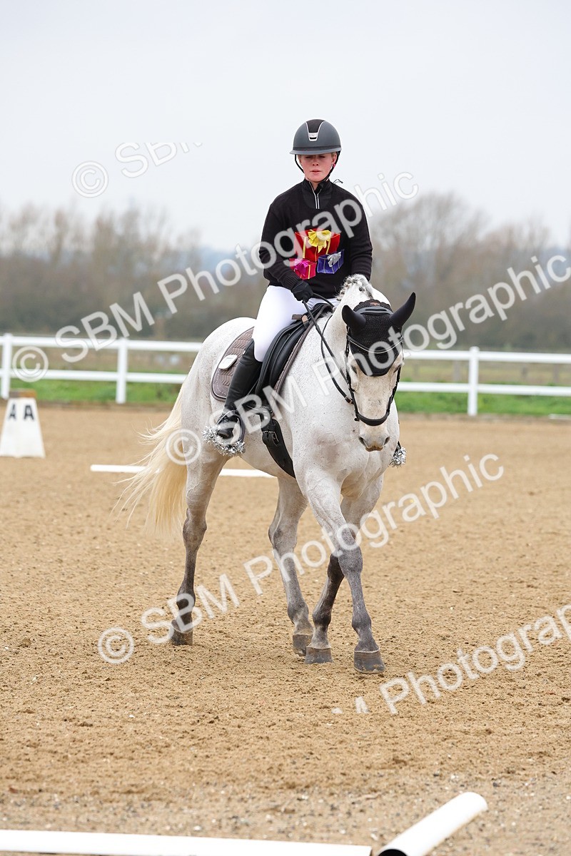 SBM_001250 - Class 8-11 - Novice 2 - Elementary 2