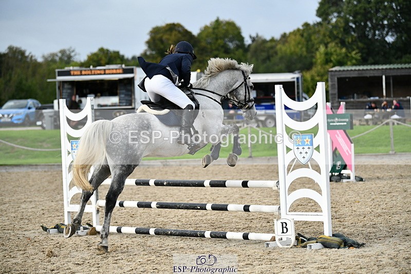 251004A-165536-02295 - Classes 10 & 11 80cm