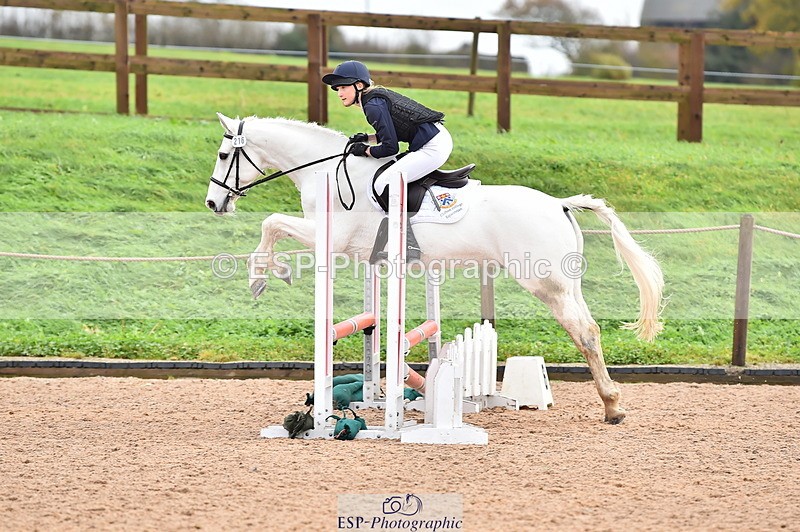 231118A-102416-01056 - Cls 18+19 Club and Schools 70cm