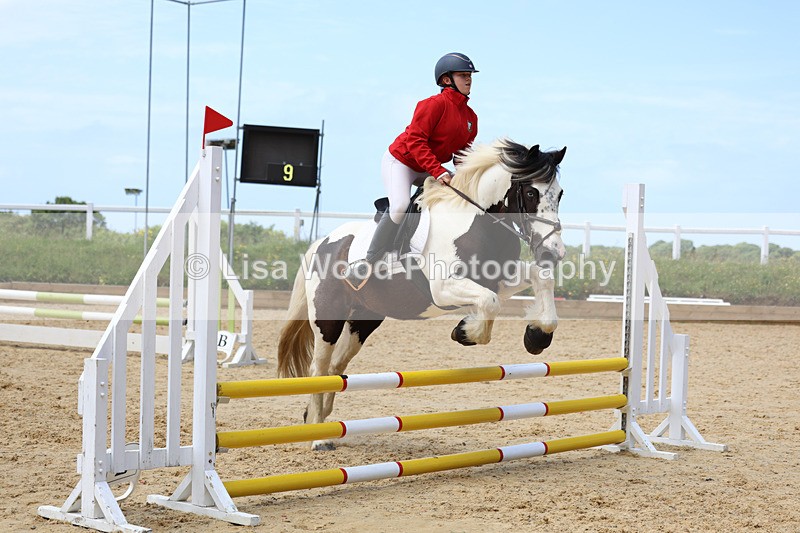 3E7A2570 - Class 4: 70 -75cm Part B