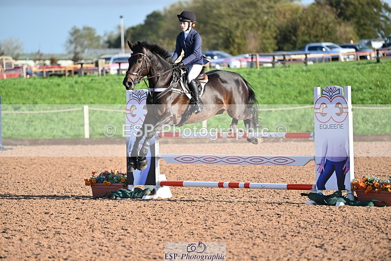 231014A-090711-03399 - Cls 17 Discovery & 1m Open