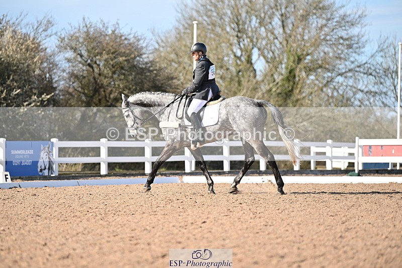 240324A-150107-04128 - Novice 27, 14.30 to 15.25