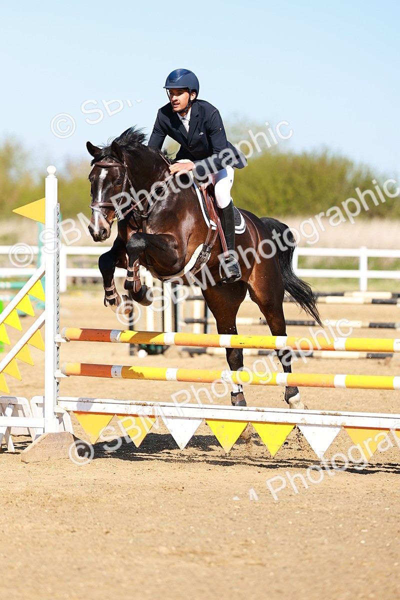 SBM_000672 - Class 2 - Senior British Novice - 90cm