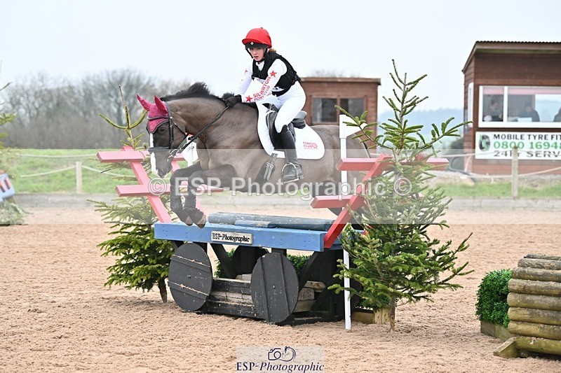 250118-140233-01402 - Cls 3A&B 90cm 13.20 to Coursewalk