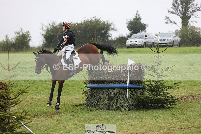 240901A-122113-07387 - 456-Max.Forster-HHS.LEACOURT.CAVALIER