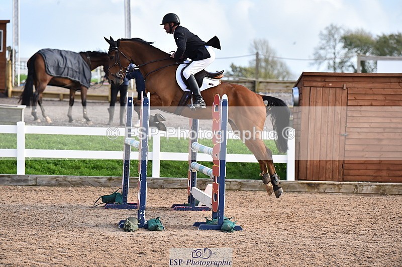 231101A-122532-00262 - Cls 4 Members 1.15m & Open