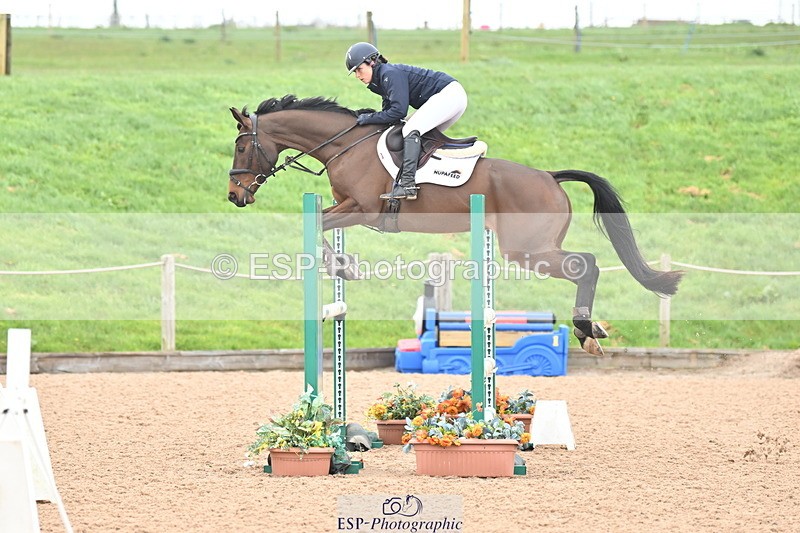 240405A-111119-00726 - Cls 2 Newcomers