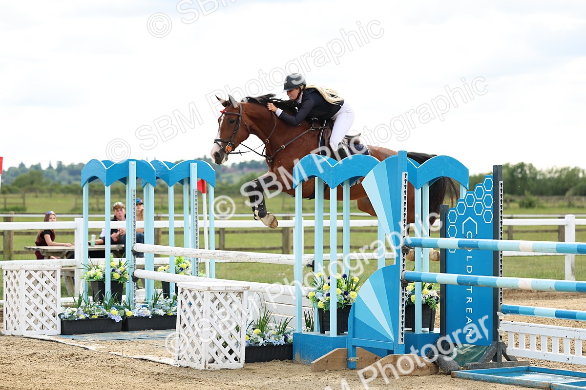 SBM_006317 - Class 20 - Senior Foxhunter - 1.20m