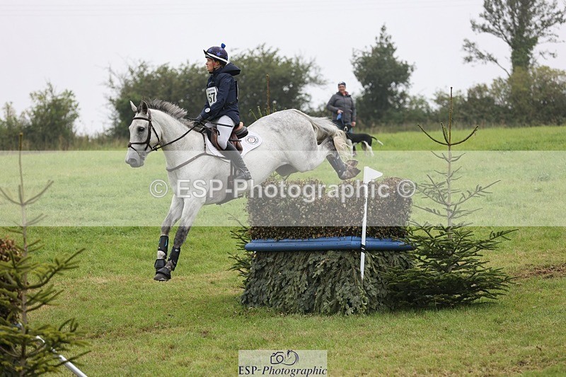 240901A-112343-06253 - 457-Valentine.Emsens-UNSTOPPABLE.VAN.'T.CRAEYNEST.Z