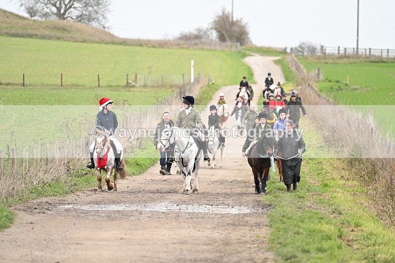 WJ7_1264 - Walk Home