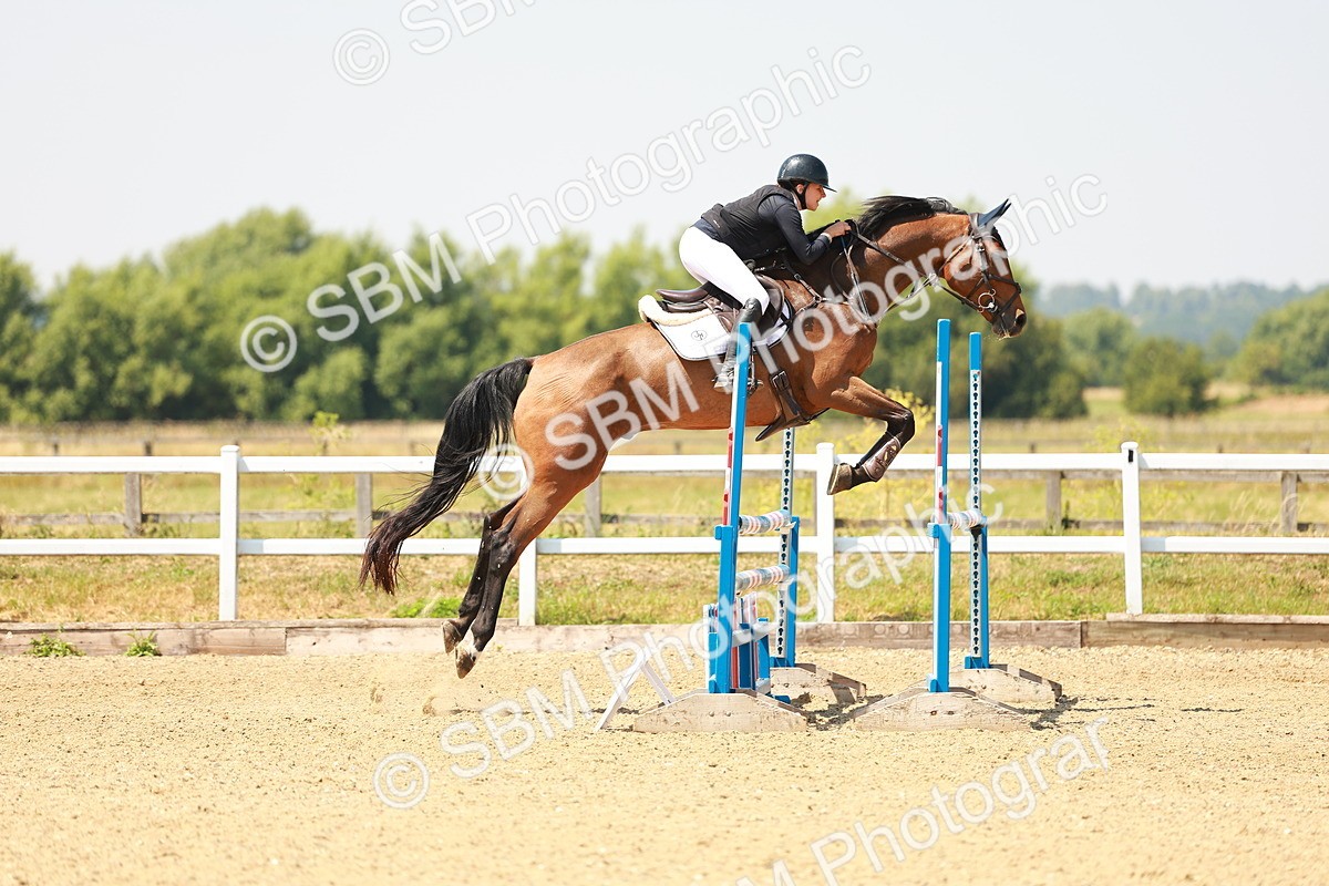 SBM_001642 - Class 4 - Senior Newcomers - 1.10m