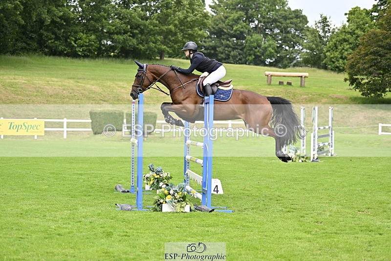 250613A-115110-00794 - Cls 2 Snr 1.15m Members Cup