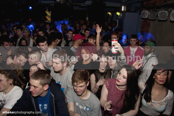 102 - Hit & Run @ factory251 19.12.11