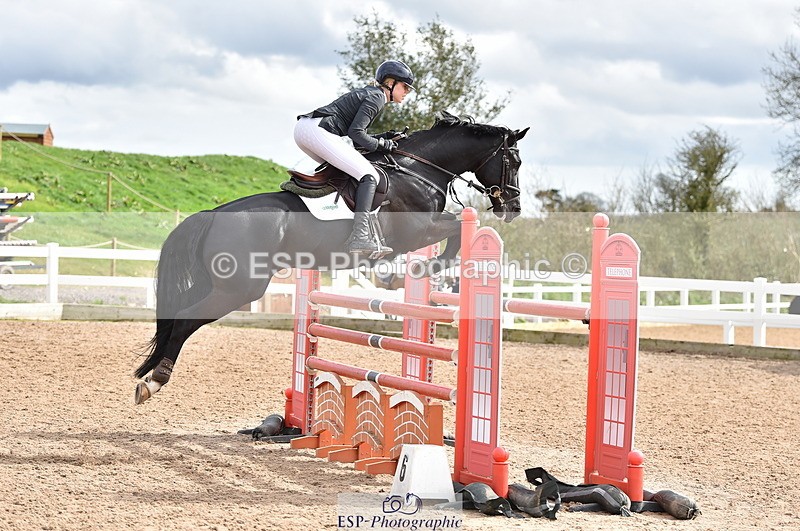 240403A-153800-01004 - Cls 5 Foxhunter and 1.20m Open