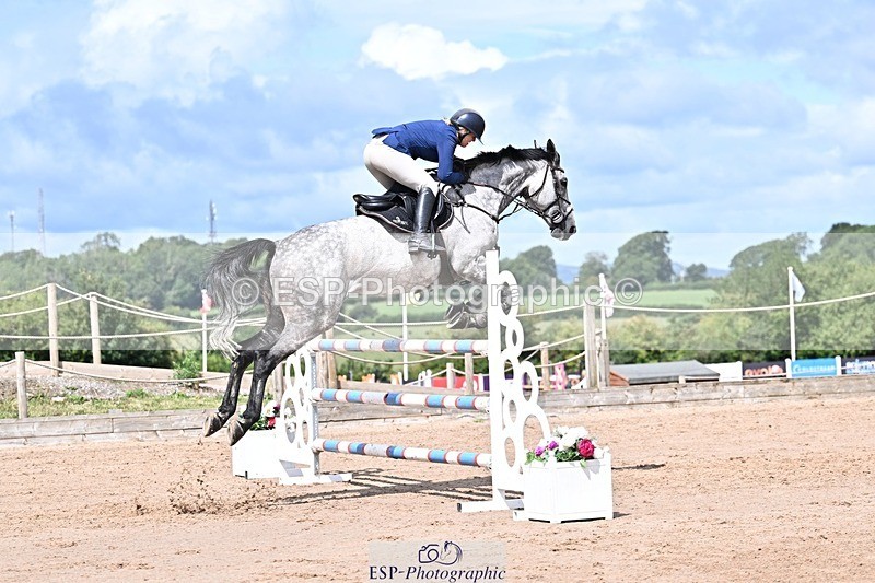 250731-113427-00591 - Cls 02 Snr Fox 1st Rnd