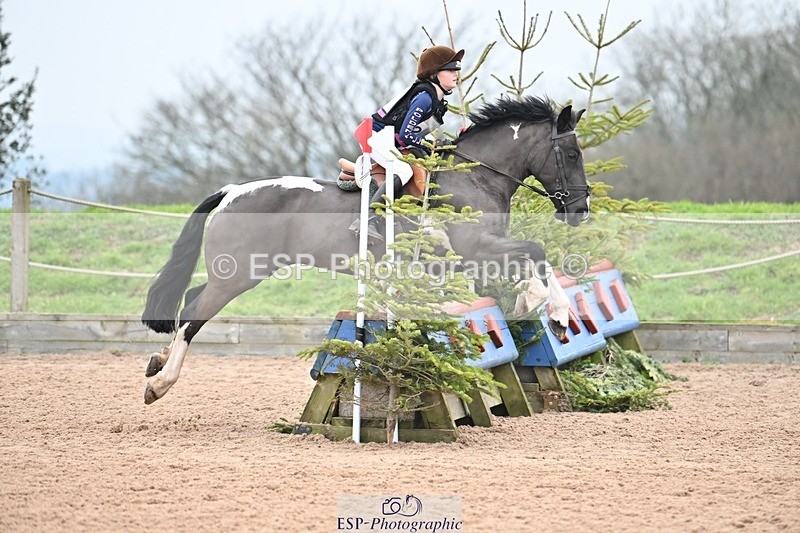 250118-110042-00566 - Cls 2 A&B 80cm 10.45 to 11.40