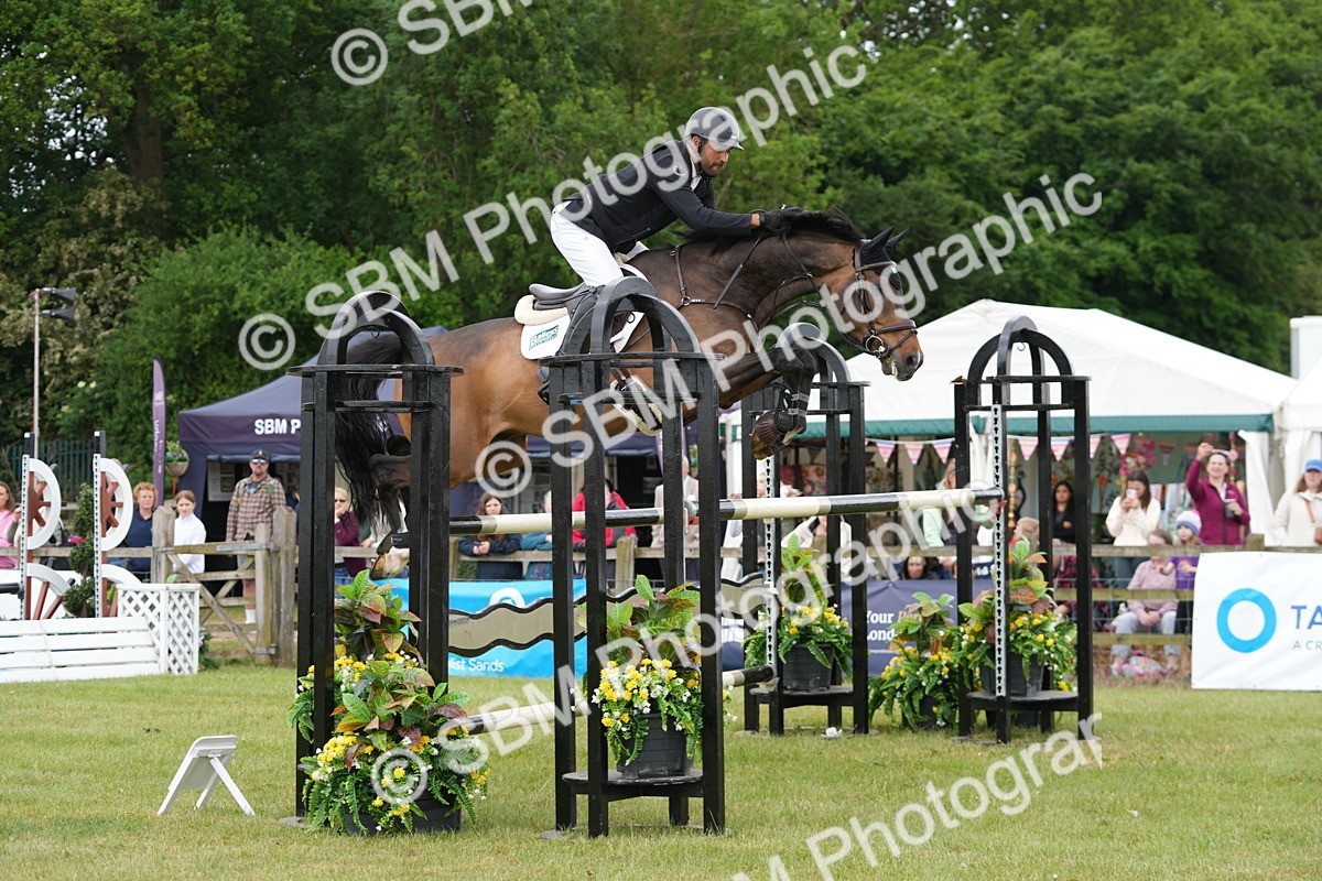 SBM_05159 - Class 201 - British Horse Feeds Speedi Beet Horse of the Year Show Grade  C