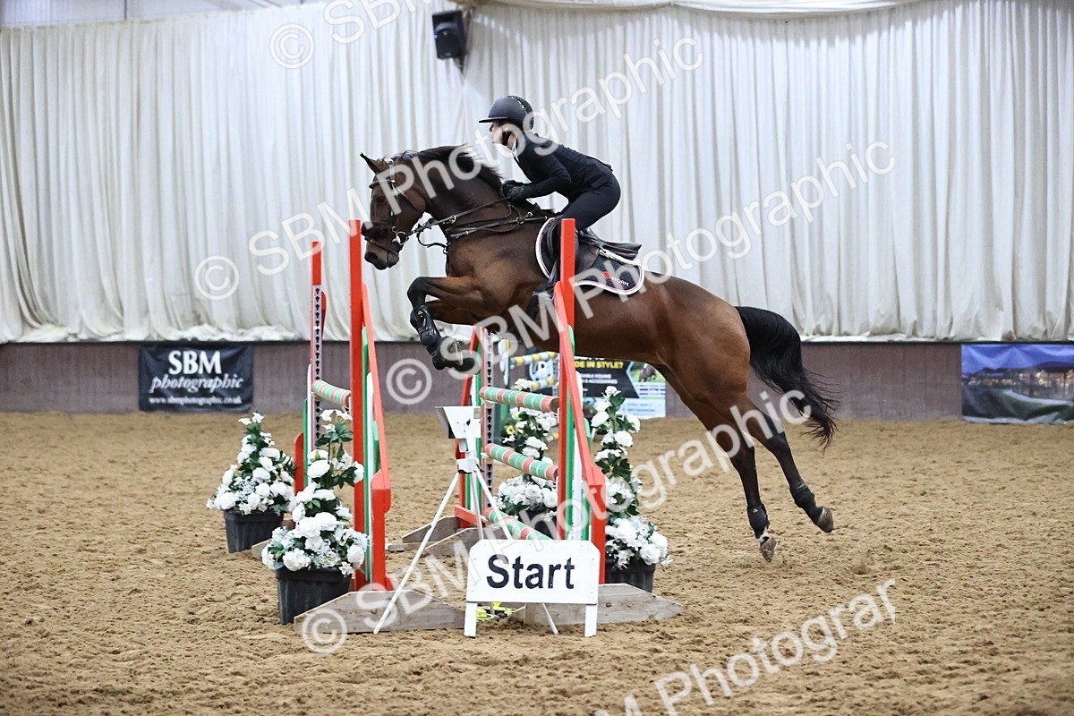 SBM_007727 - Class 19 - Senior Newcomers 1.10m