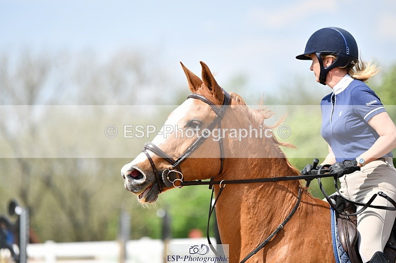 240512A-143647-19193 - Cls 42 85cm National Am Quali