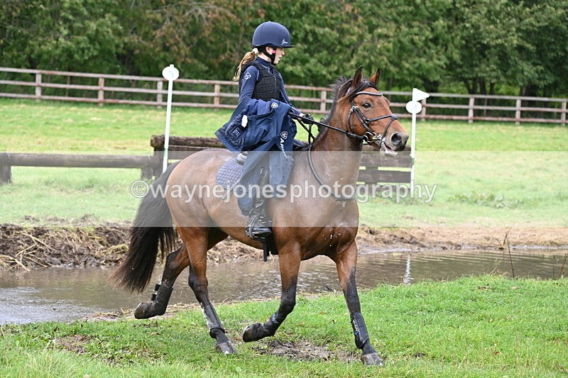 WJ6_4413 - Time at Photographer 11:57 to 12:14