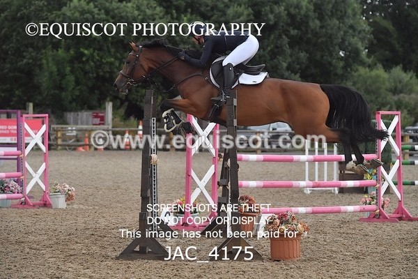 JAC_4175 - CLASS 6 Senior Newcomers/ 1.10m Open