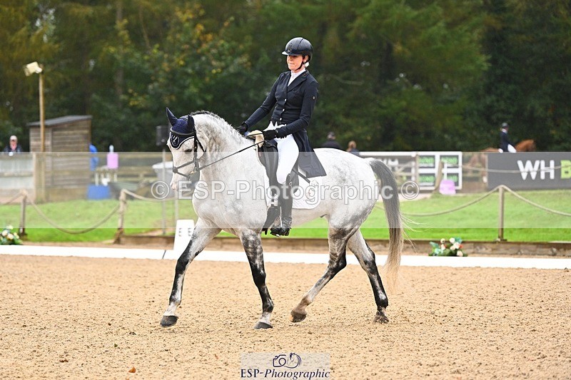 231021-104248-14716 - 332-COR.Y.TARAN-Toots.Bartlett-DR