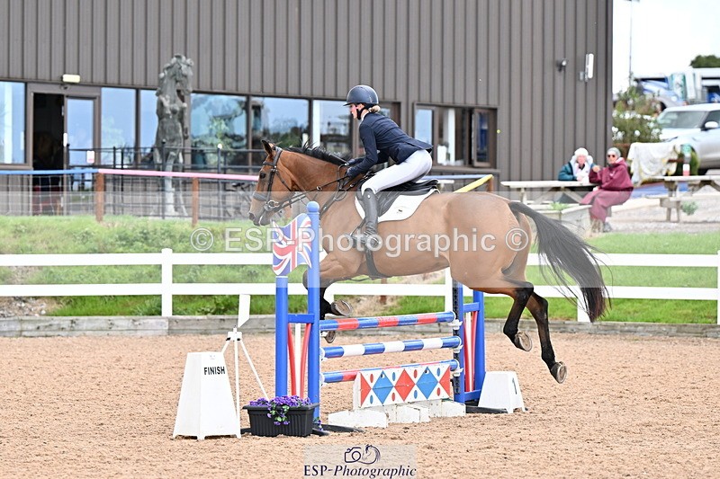 240912A-131443-01759 - Cls 11 95cm Amateur Qualifier