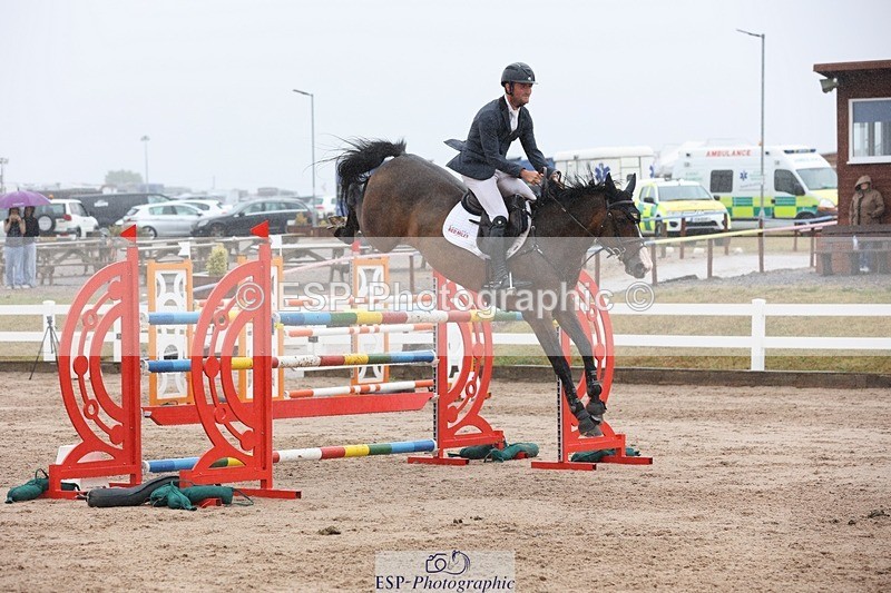 250717-142533-05953 - Cls 1, 3 Star Small Tour Start to Break