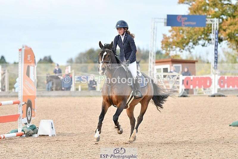 251026-120247-02729 - Cls 23+24 80cm Club and Schools