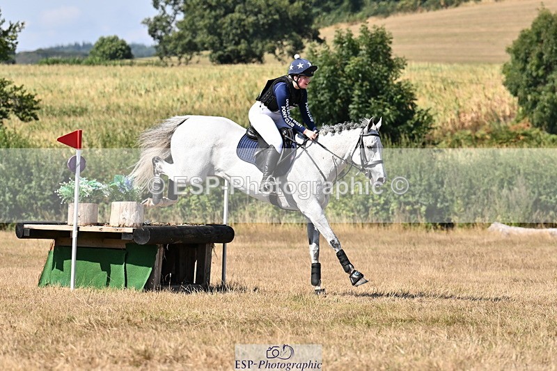 250824A-145930-38653 - 2128-Emily.Jones-Chesham.Rose