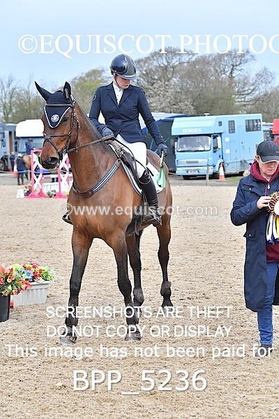 BPP_5236 - CLASS 19 SUN Senior Foxhunter/ 1.20m Open