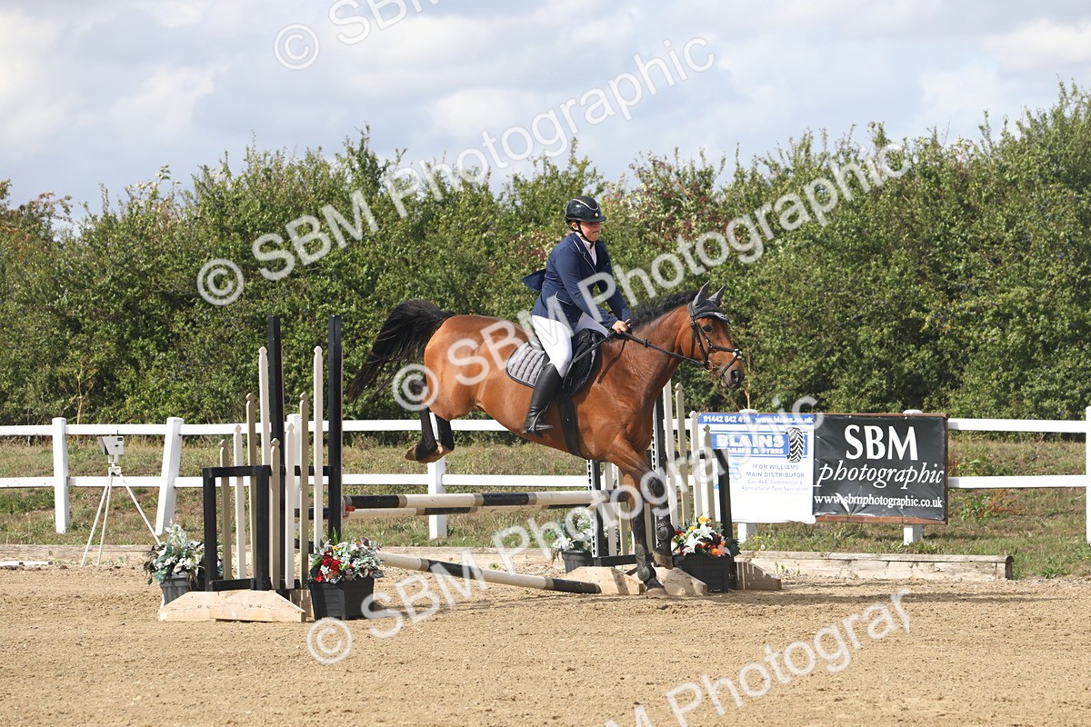 SBM_007918 - Class 10 - 80cm Champs