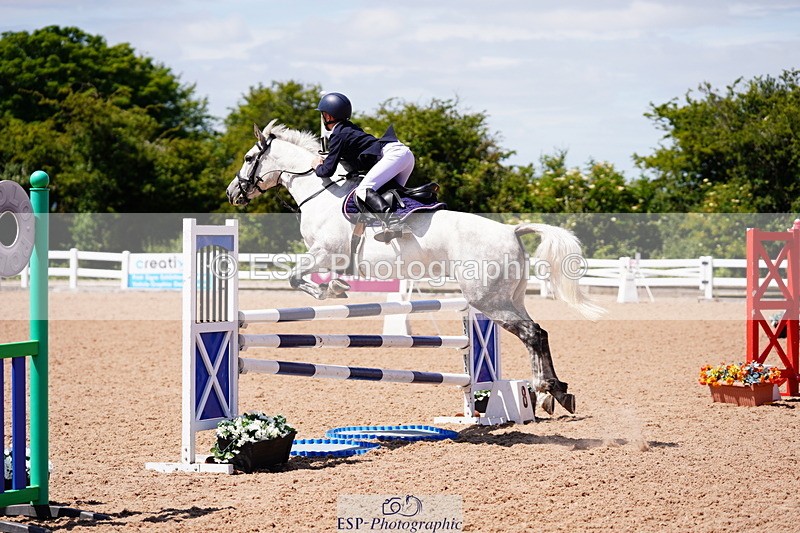 240629A-120938-05219 - Cls 18 Newcomers and 1m Open