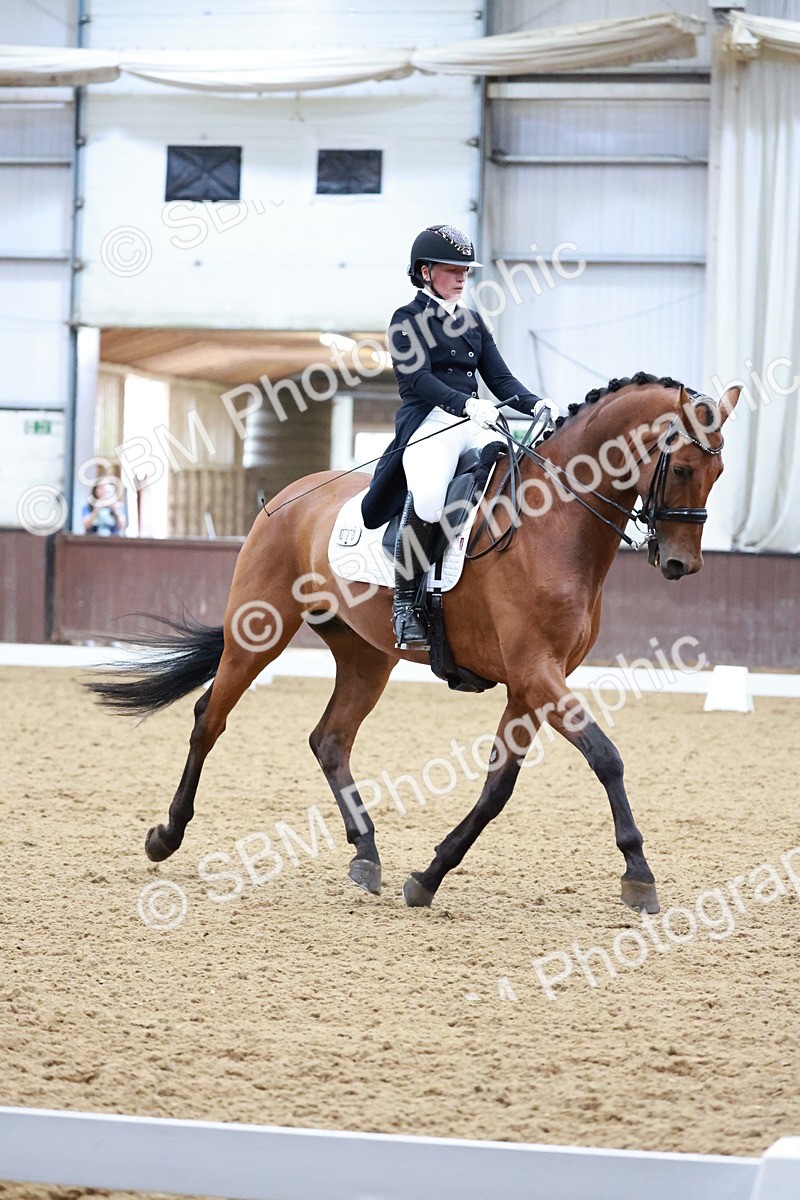 SBM_021040 - Class 13 - FEI INT I - 16.26-17.14