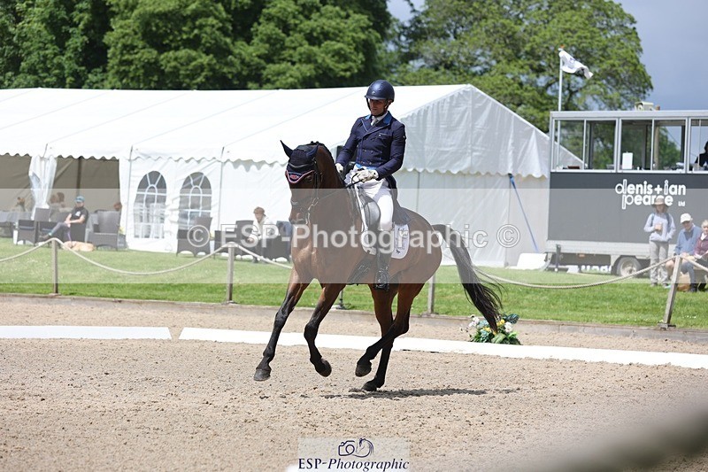 240523-130302-02507 - 301-CAMOUFLAGE-Alexander_Bragg