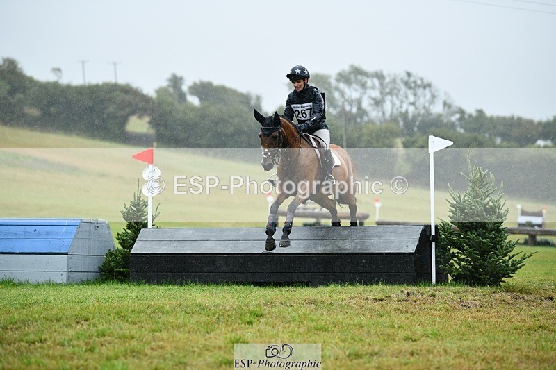 250830-144958-04603 - F-267-Amy.Tough