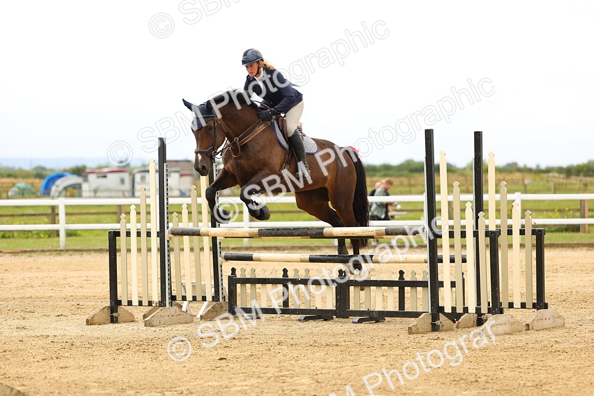 SBM_009317 - Class 2 - Senior Discovery - 1.00m Open