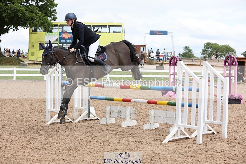 240630A-153910-14829 - Cls 33 Foxhunter and 1.10m Open