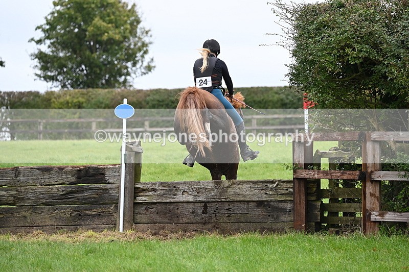 WJ6_4607 - Time at Photographer 11:57 to 12:14