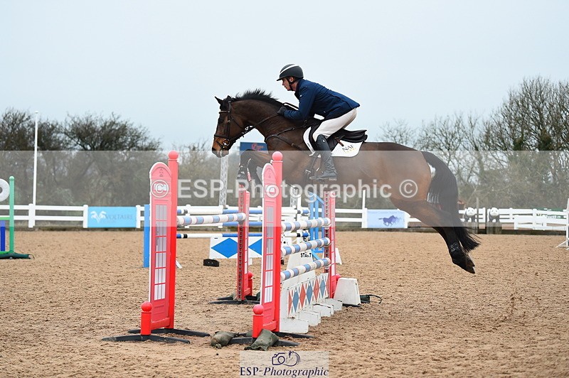 240207A-145712-00616 - Cls 5 Foxhunter and Open