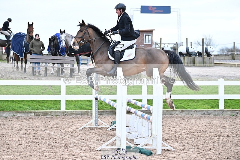 250112-092708-00681 - Cls 15 British Novice and 90cm Open