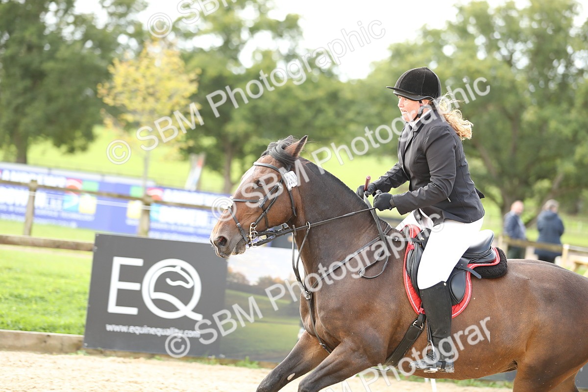 SBM_03128 - J28 - Senior Horse & Pony 60cm Championships