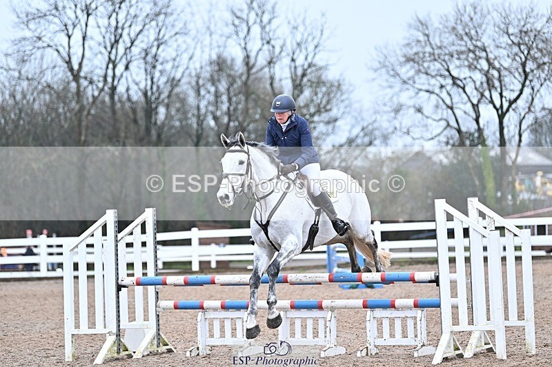 241127-094518-00068 - Cls 01A&B Brit Nov & 90cm Open