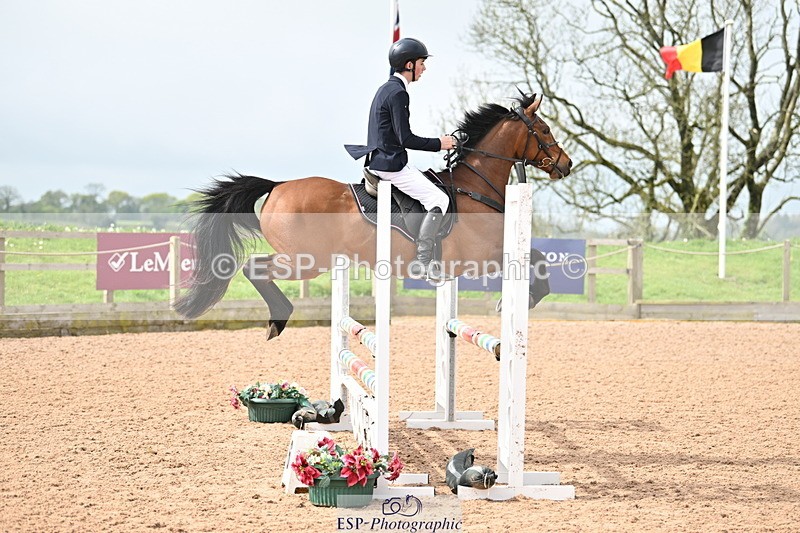 240506A-105946-08354 - Cls 3  Pony Discovery & 90cm Open